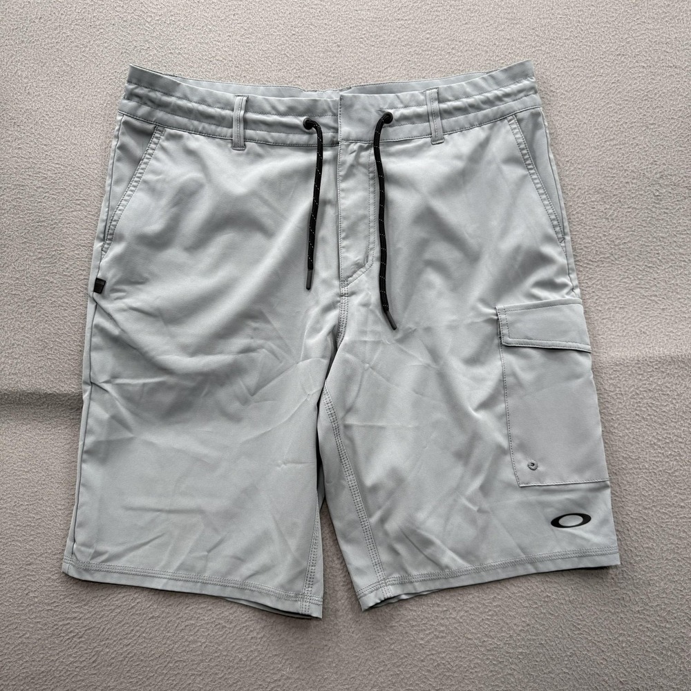Oakley Cargo Shorts Mens 34 Gray Polyester Spandex Drawstring 11 Inseam Stretch